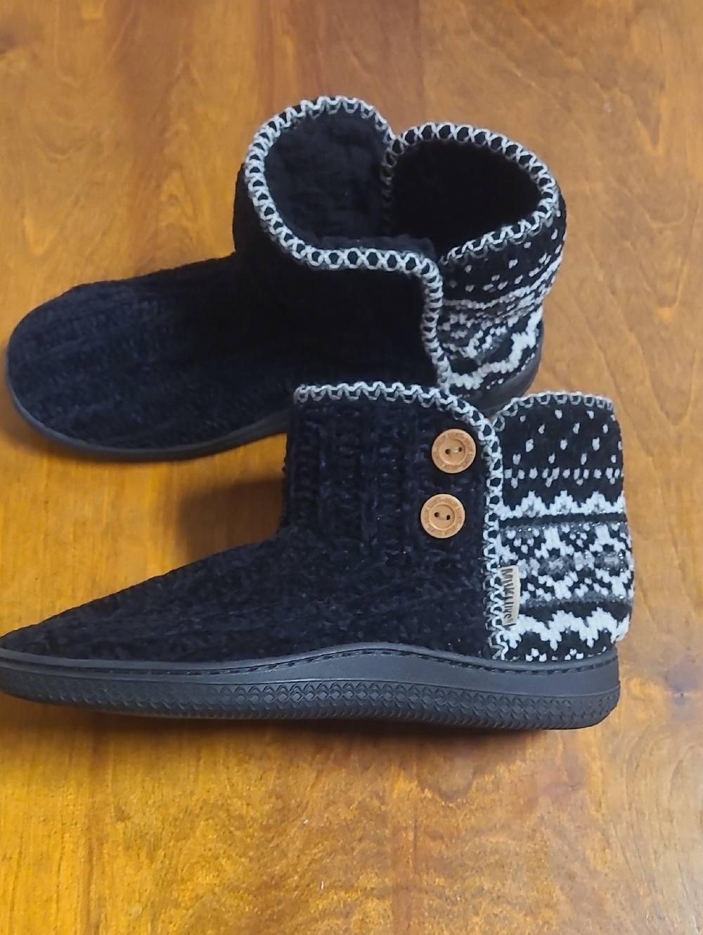 Muk Luks Black and White Knit Bootie Slippers